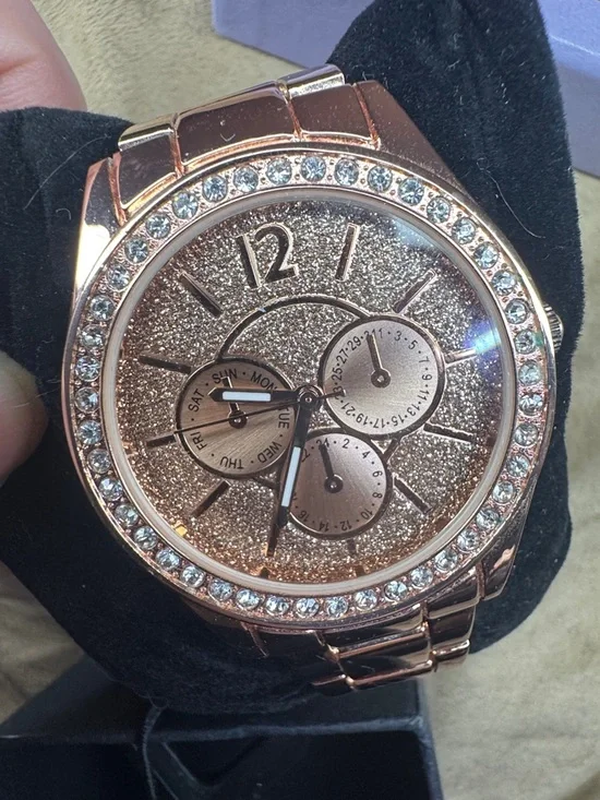 Claire's Rose Gold Crystal Accent Women's Bracelet Watch - NIB - Picture 8 of 8